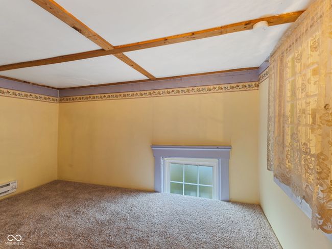 unfurnished room with carpet flooring | Image 32