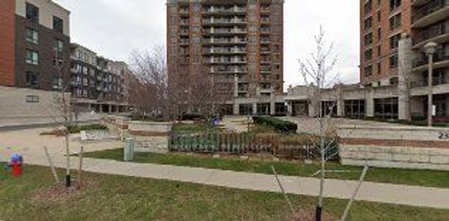 807-2391 Central Park Dr, Oakville, ON, L6H0E4 | Card Image