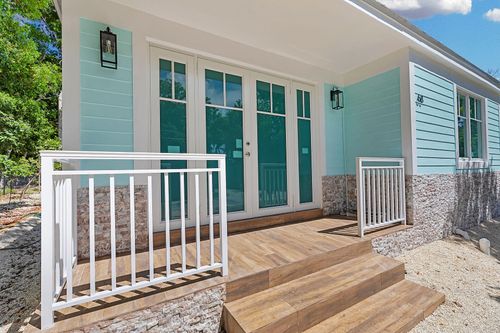 68 Coral Way, Key Largo, FL, 33037-2945 | Card Image