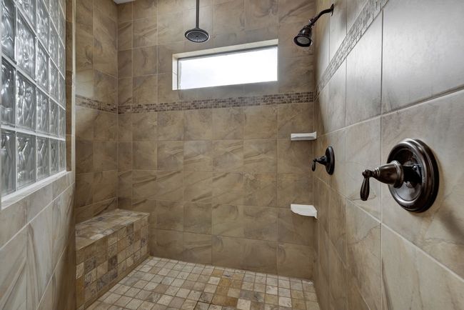 116 San Salvadore, House other with 4 bedrooms, 3 bathrooms and 5 parking in Canyon Lake TX | Image 22