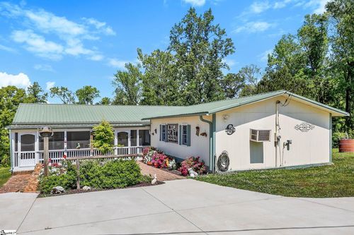 2511 Pineland Shores Cir, Cross Hill, SC, 29332-4618 | Card Image