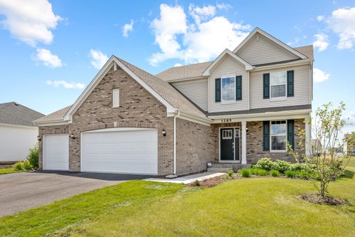 1285 Highbrook Ave, Hampshire, IL, 60140-2139 | Card Image