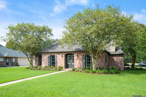 6012 Hope Estate Dr, Baton Rouge, LA, 70820-5067 | Card Image