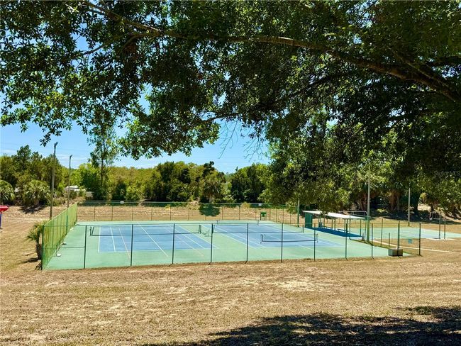 Basketball/tennis/pickleball courts | Image 49