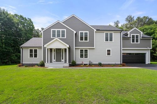 32 Deerfield Rd, Sharon, MA, 02067-2302 | Card Image