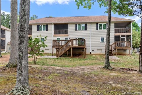 102-135-102 Gaston Pointe Dr, Littleton, NC, 27850-7935 | Card Image