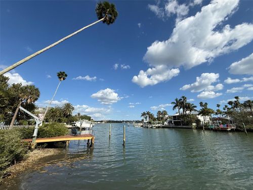 317 12th Ave, Indian Rocks Beach, FL, 33785-2854 | Card Image