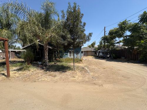 1704 E Springville Ave, Porterville, CA, 93257-5736 | Card Image