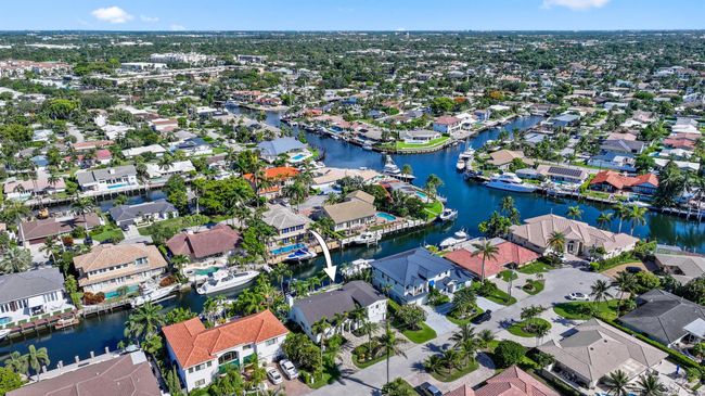4261 Ne 24 Th Ave, House other with 4 bedrooms, 3 bathrooms and null parking in Lighthouse Point FL | Image 35