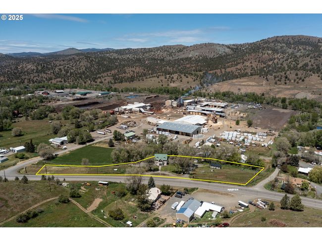 60355 Highway 26, House other with 5 bedrooms, 4 bathrooms and null parking in John Day OR | Image 7