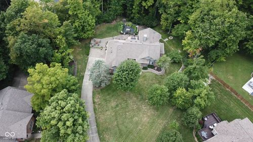 9604 Hamburg Ct, Indianapolis, IN, 46256-9785 | Card Image