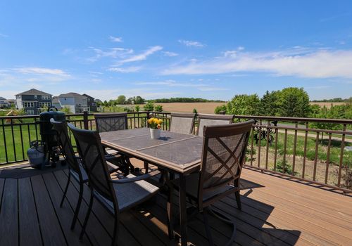15320 116th Ave N, Osseo, MN, 55369-7535 | Card Image