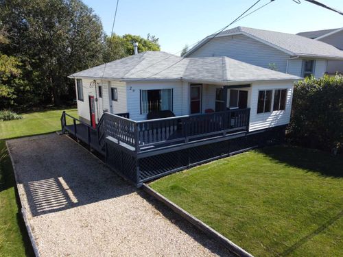 29 Jarvis Bay Dr, Sylvan Lake, AB, T4S1R9 | Card Image