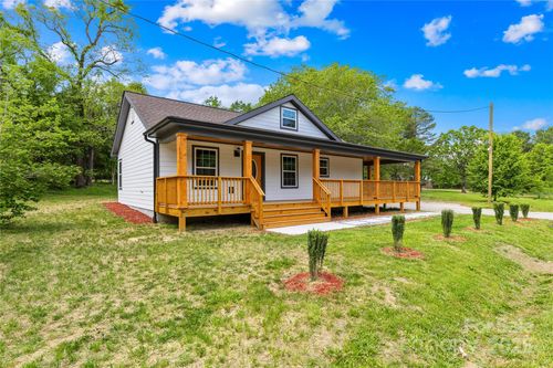 662 Camp Ferry Rd, Mooresboro, NC, 28114-7744 | Card Image