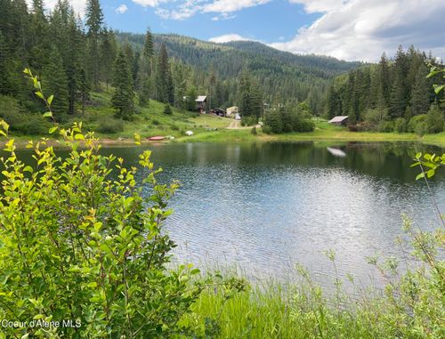 880 Abbey Rd, St. Maries, ID, 83861-8292 | Card Image
