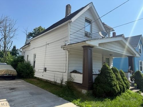 7410 Brinsmade Ave, Cleveland, OH, 44102-5004 | Card Image