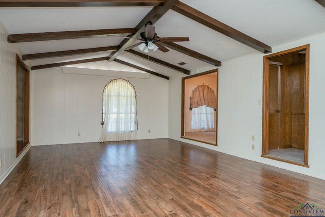 107 Tulip St, House other with 3 bedrooms, 3 bathrooms and null parking in White Oak TX | Image 18