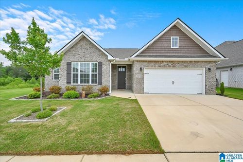 2058 Austin Dr Ne, Cullman, AL, 35058-2056 | Card Image