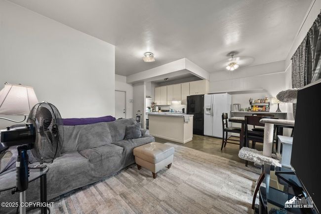 Unit 2 living area | Image 21