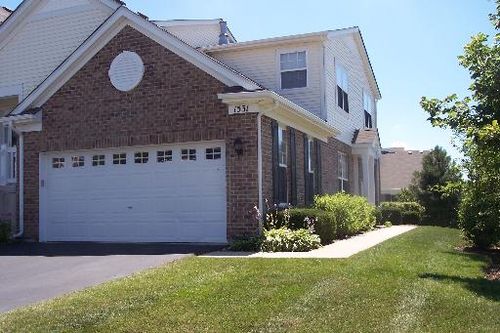 1531 Millbrook Dr, Algonquin, IL, 60102-2515 | Card Image