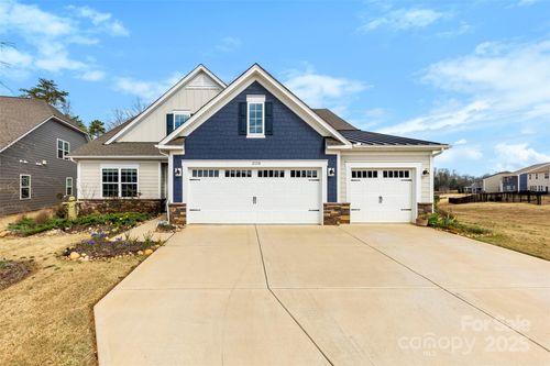 21110 Bank Fire Ln, Huntersville, NC, 28078-3953 | Card Image