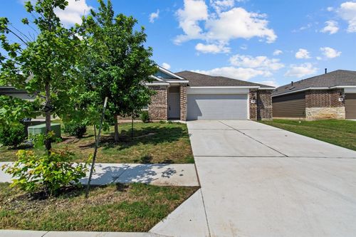 241 Madrid, Kyle, TX, 78640-2758 | Card Image