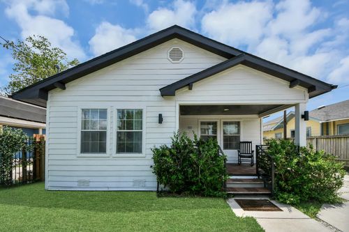 111 Jenkins St, Houston, TX, 77003-2721 | Card Image