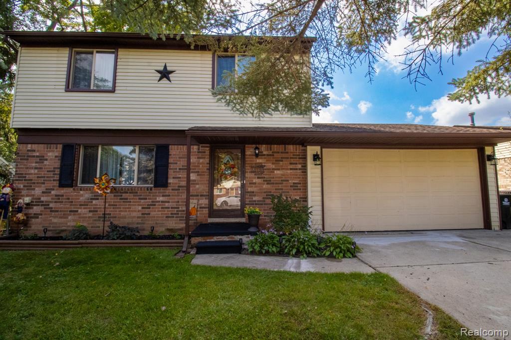 Somerset St, Westland, MI 48186