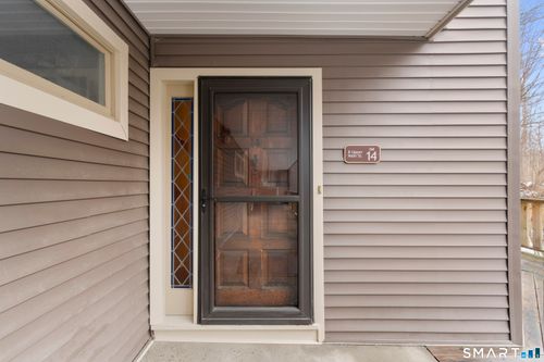 14-8 Upper Main St, Sharon, CT, 06069-2008 | Card Image