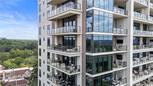 403-2520 Peachtree Rd Nw, Atlanta, GA, 30305-3616 | Card Image