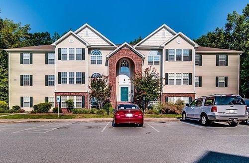 b-131 James Rd, High Point, NC, 27265-2124 | Card Image