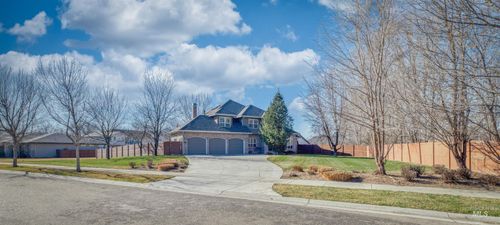 85 S Vandries Ave, Eagle, ID, 83616-5828 | Card Image