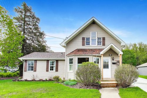 335 Howard Street, WALWORTH, WI, 53184 | Card Image