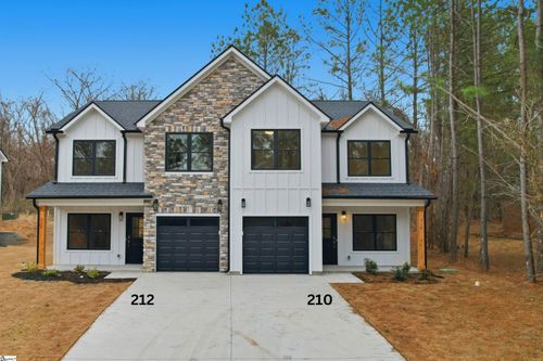 210 Giles St, Anderson, SC, 29621-2341 | Card Image