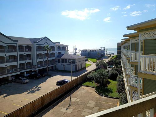 3326-6300 Seawall Blvd, Galveston, TX, 77551-2219 | Card Image
