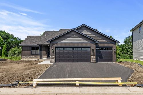9972 14th Cir Ne, Saint Michael, MN, 55376-7569 | Card Image
