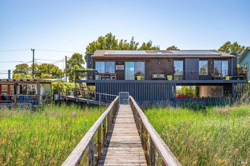 1364 Milton Rd, Napa, CA, 94559 | Card Image