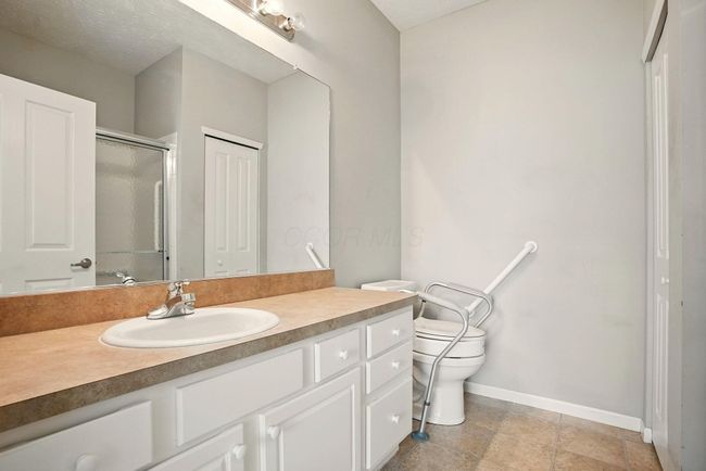 6214 Brickside Dr, Condo with 2 bedrooms, 2 bathrooms and null parking in New Albany OH | Image 20