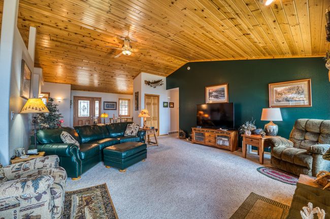 Livingroom 3 | Image 21