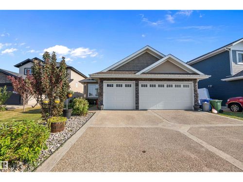 137 Cypress Dr, Wetaskiwin, AB, T9A1K6 | Card Image