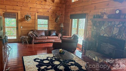 1694 Humpback Mountain Rd, Spruce Pine, NC, 28777-5573 | Card Image