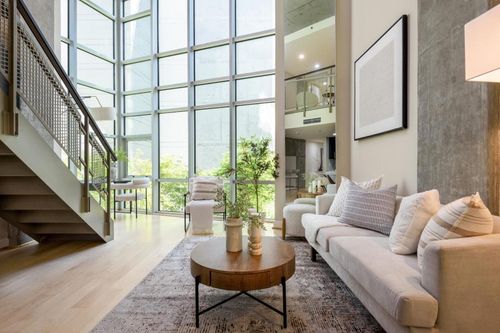 apt-204-200 Brannan St, San Francisco, CA, 94107-6006 | Card Image