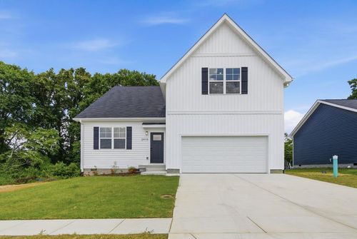 2410 Couples Dr, Cookeville, TN, 38506-2247 | Card Image