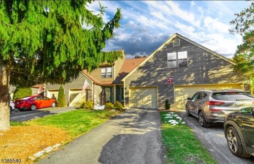 apt-g-44 Manchester Ln, West Milford, NJ, 07480-4919 | Card Image