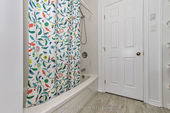1536 Sherruby Way, House other with 4 bedrooms, 3 bathrooms and 10 parking in Kanata ON | Image 31