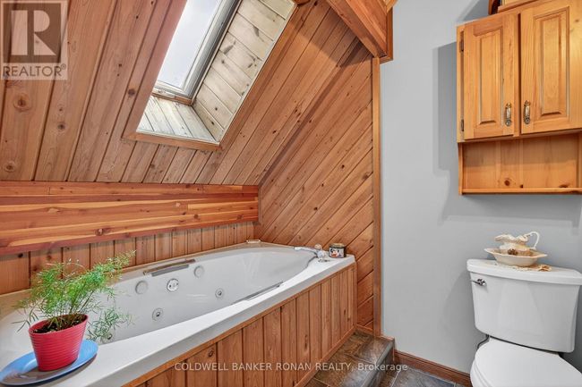 20 Mountainview Rd, House other with 4 bedrooms, 2 bathrooms and 18 parking in Mulmur ON | Image 37