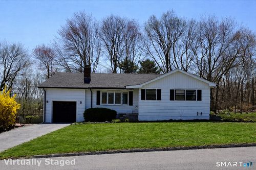 20 Chatfield Dr, Trumbull, CT, 06611-4110 | Card Image