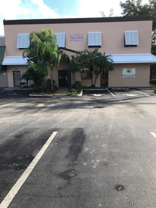 9501 Sw 160th St, Miami, FL, 33157-3350 | Card Image