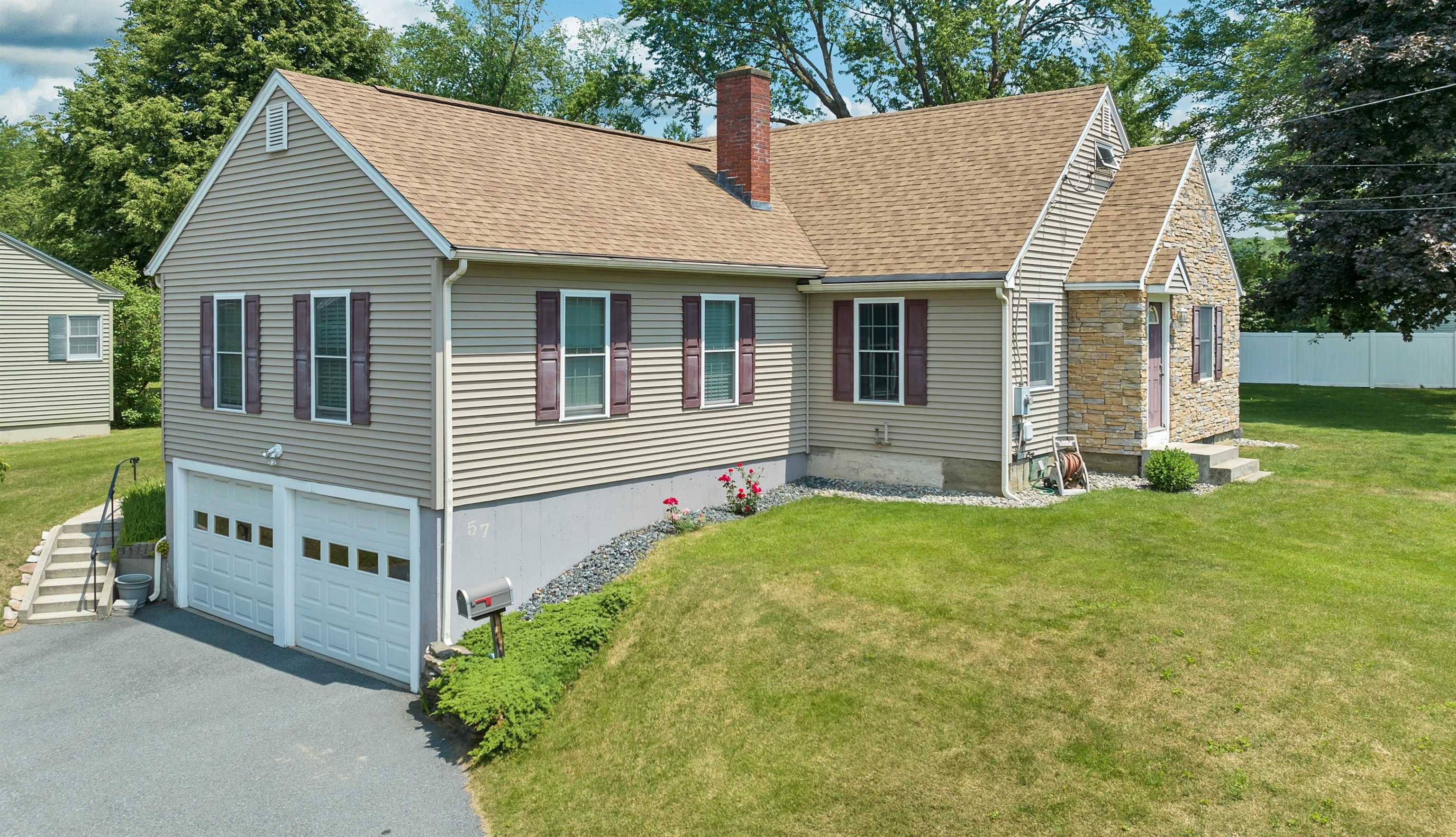 Seminary Hl, West Lebanon, NH 03784
