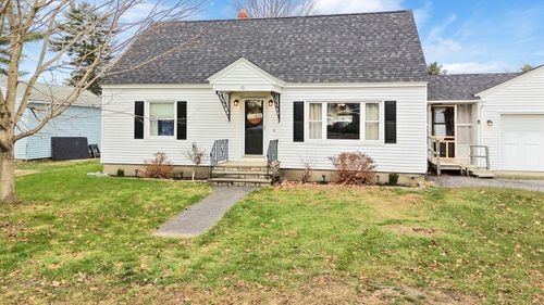 10 Deforge Street, Lewiston, ME, 04240 | Card Image